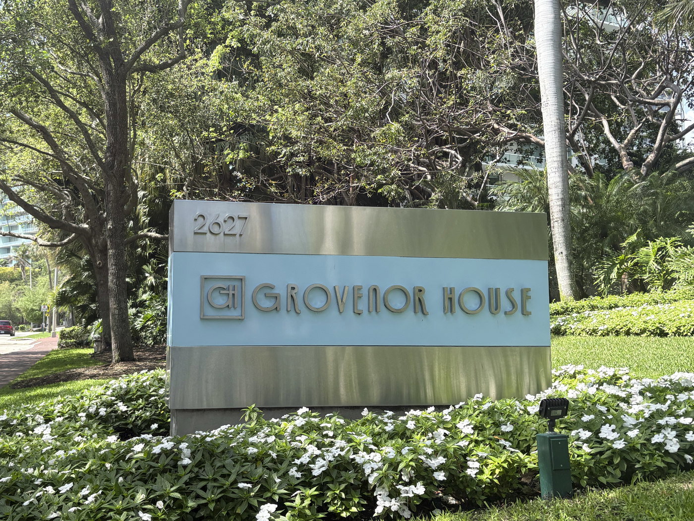 Grovenor House - 1